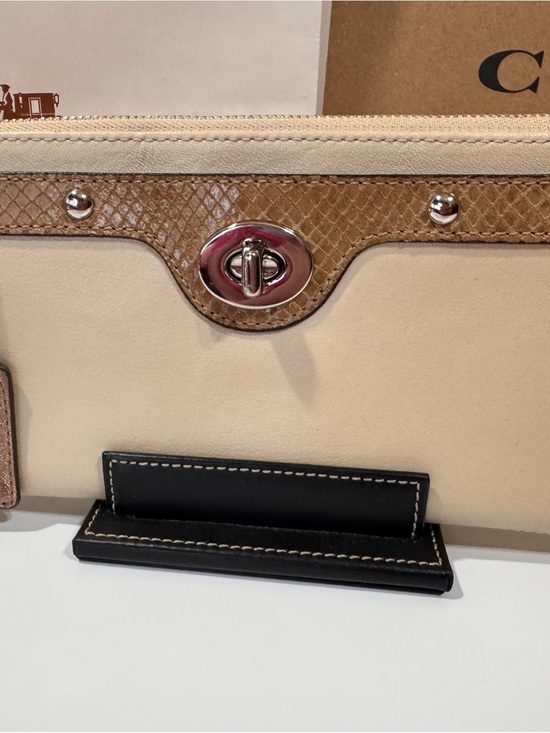 Coach Handbags - Coach Penelope Turnlock Wristlet